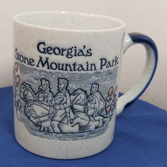 Georgia's Stone Mountain Park Engraved Coffee Mug - Picture 7 of 8